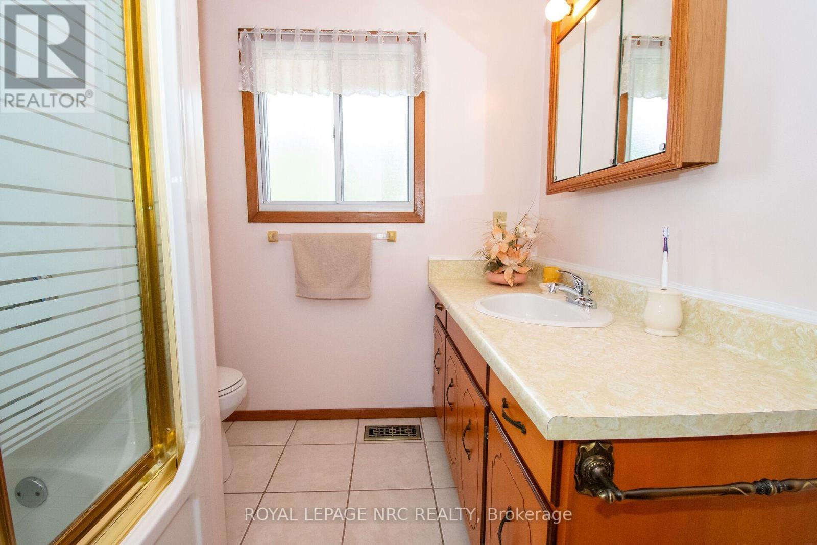 81 Ziraldo Road N, St. Catharines, Ontario  L2N 6S8 - Photo 26 - X13832732