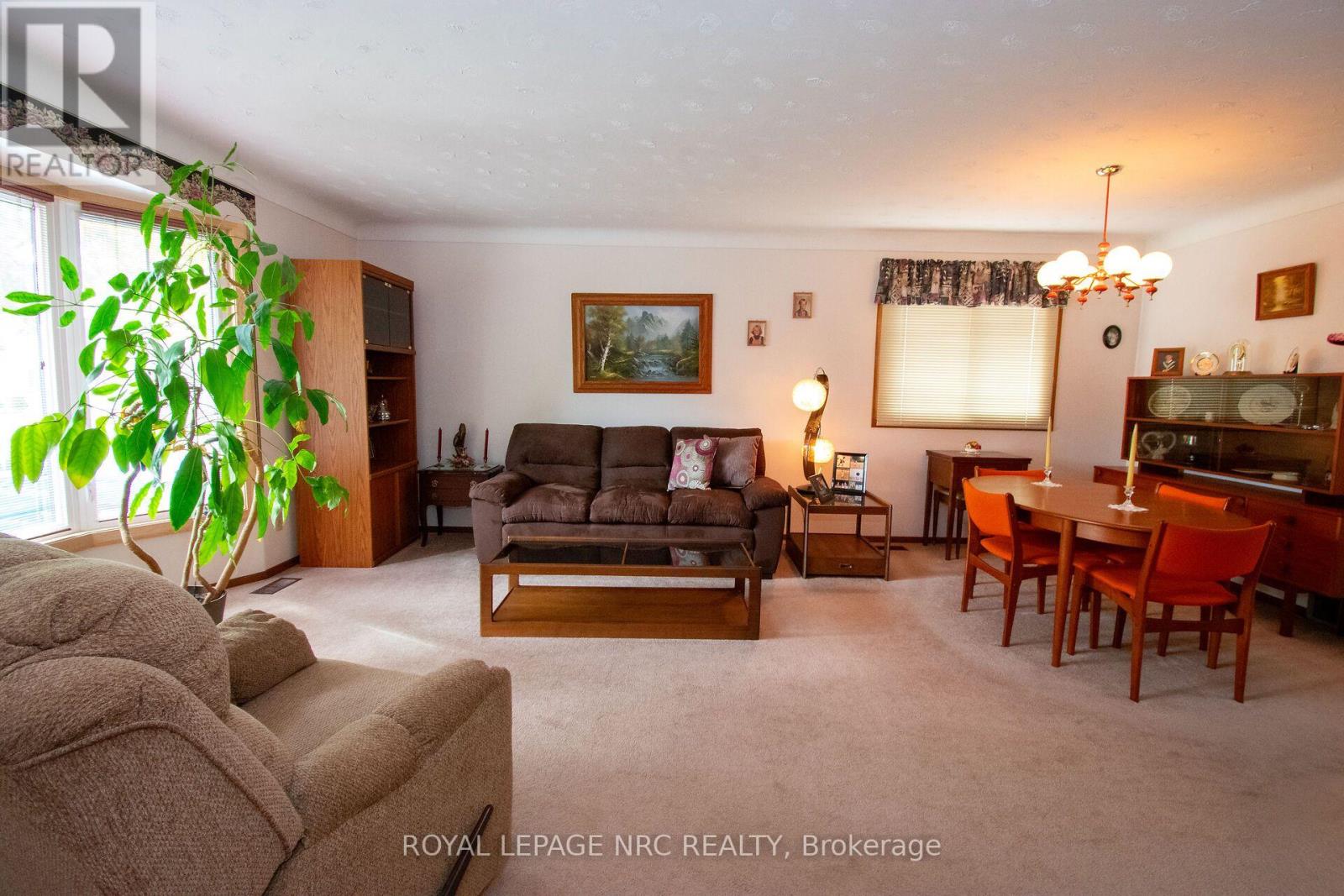 81 Ziraldo Road N, St. Catharines, Ontario  L2N 6S8 - Photo 5 - X13832732
