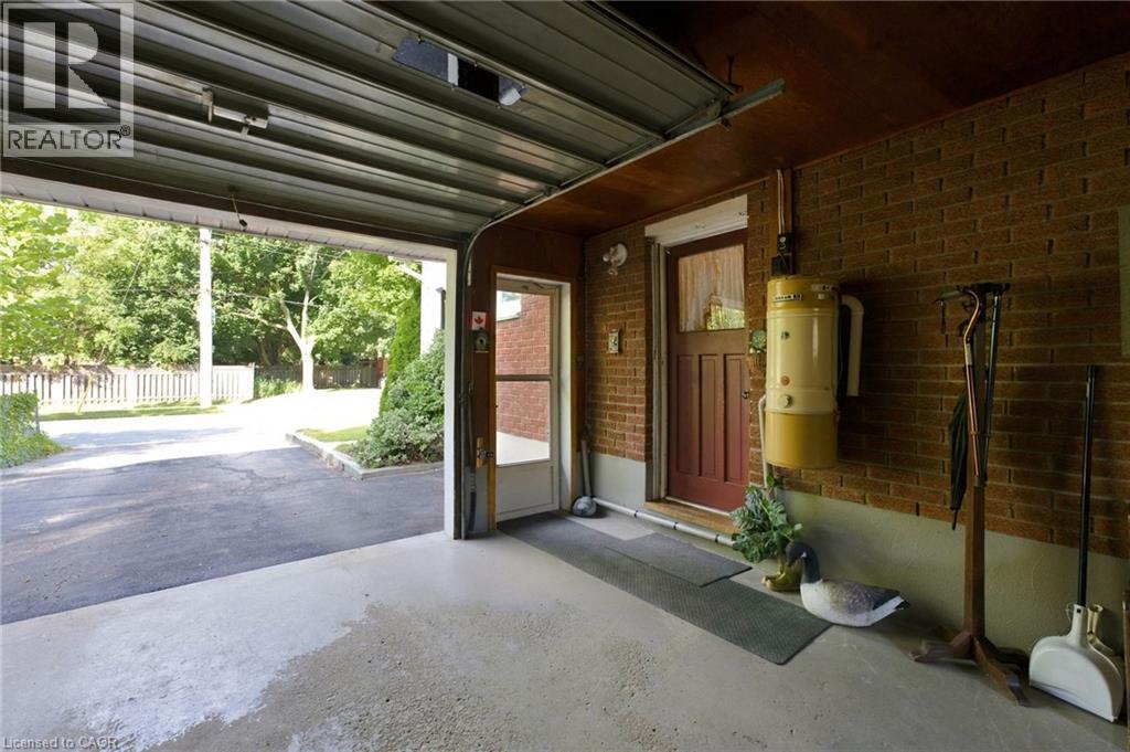 229 Drury Lane, Strathroy, Ontario  N7G 3E7 - Photo 32 - 40865718