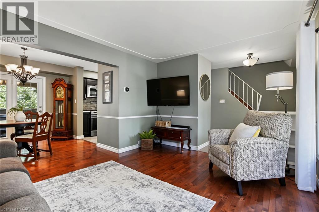 111 Macgregor Crescent, Waterloo, Ontario  N2J 3X1 - Photo 7 - 40866832