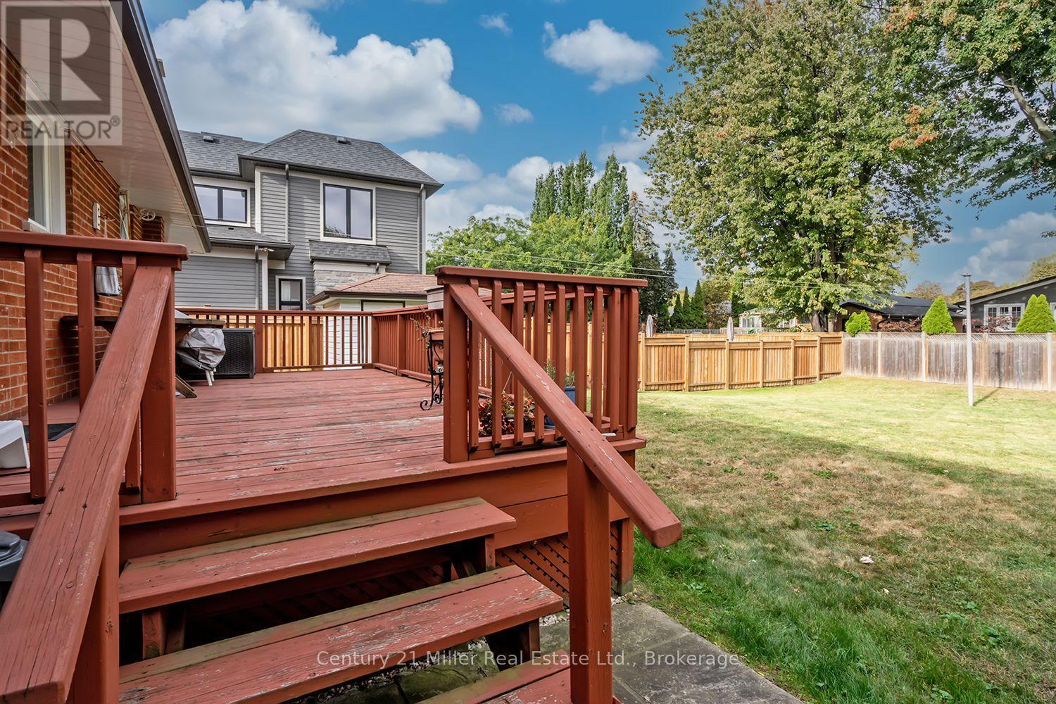 1135 Bridge Road N, Oakville, Ontario  L6L 2B6 - Photo 32 - W13843902