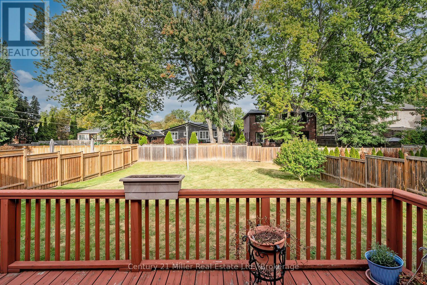 1135 Bridge Road N, Oakville, Ontario  L6L 2B6 - Photo 34 - W13843902