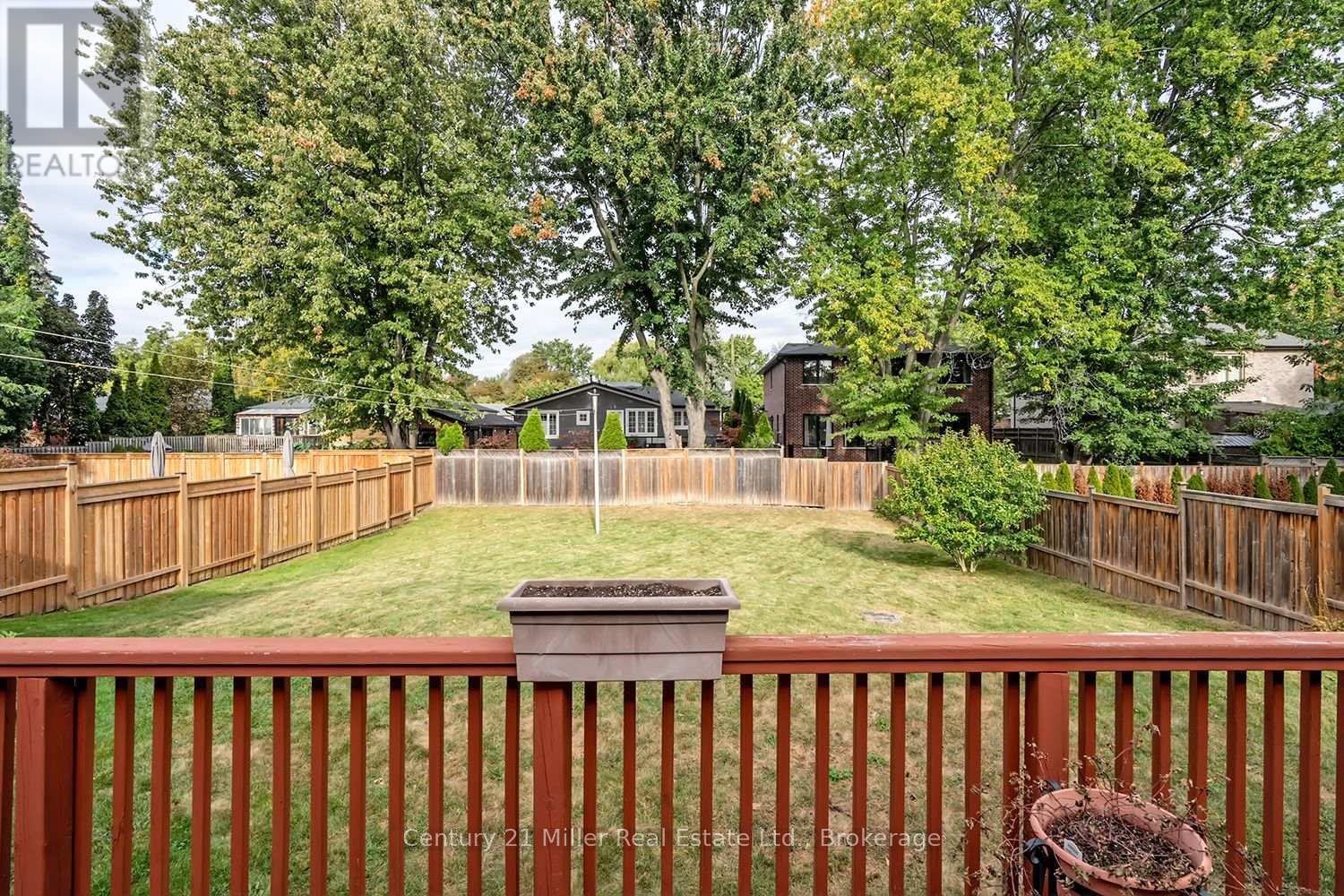 1135 Bridge Road N, Oakville, Ontario  L6L 2B6 - Photo 38 - W13843902