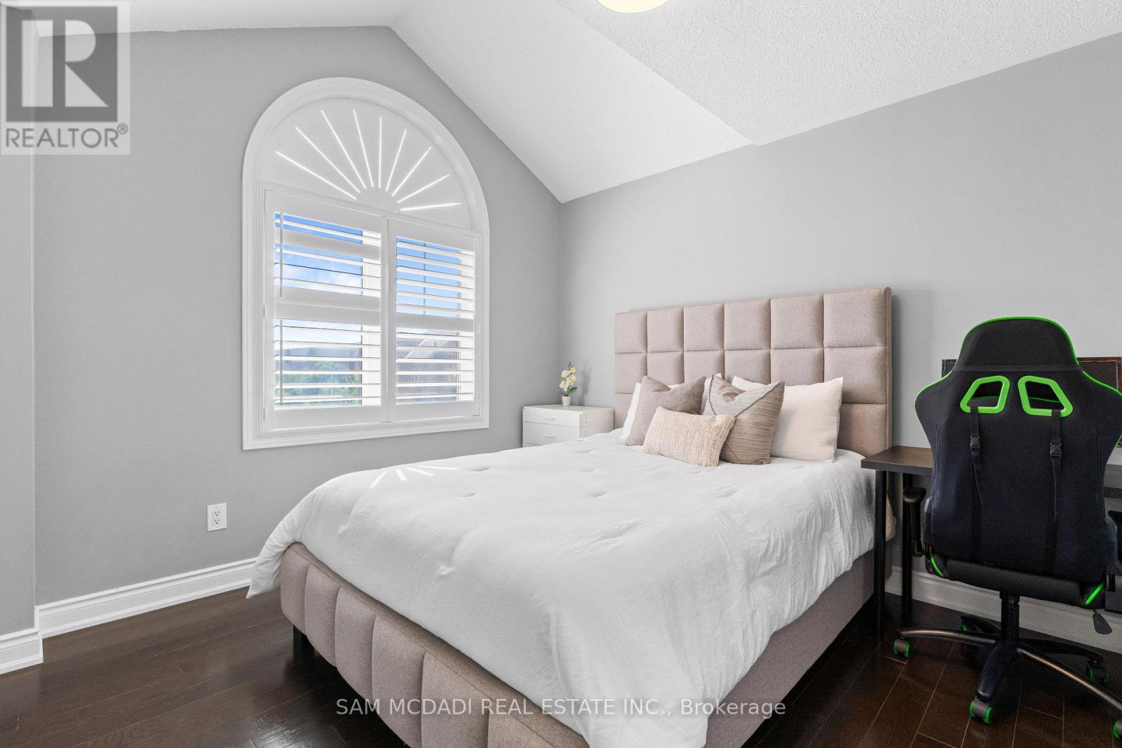 195 Holmes Crescent, Milton (Sc Scott), Ontario  L9T 0T8 - Photo 21 - W13829728