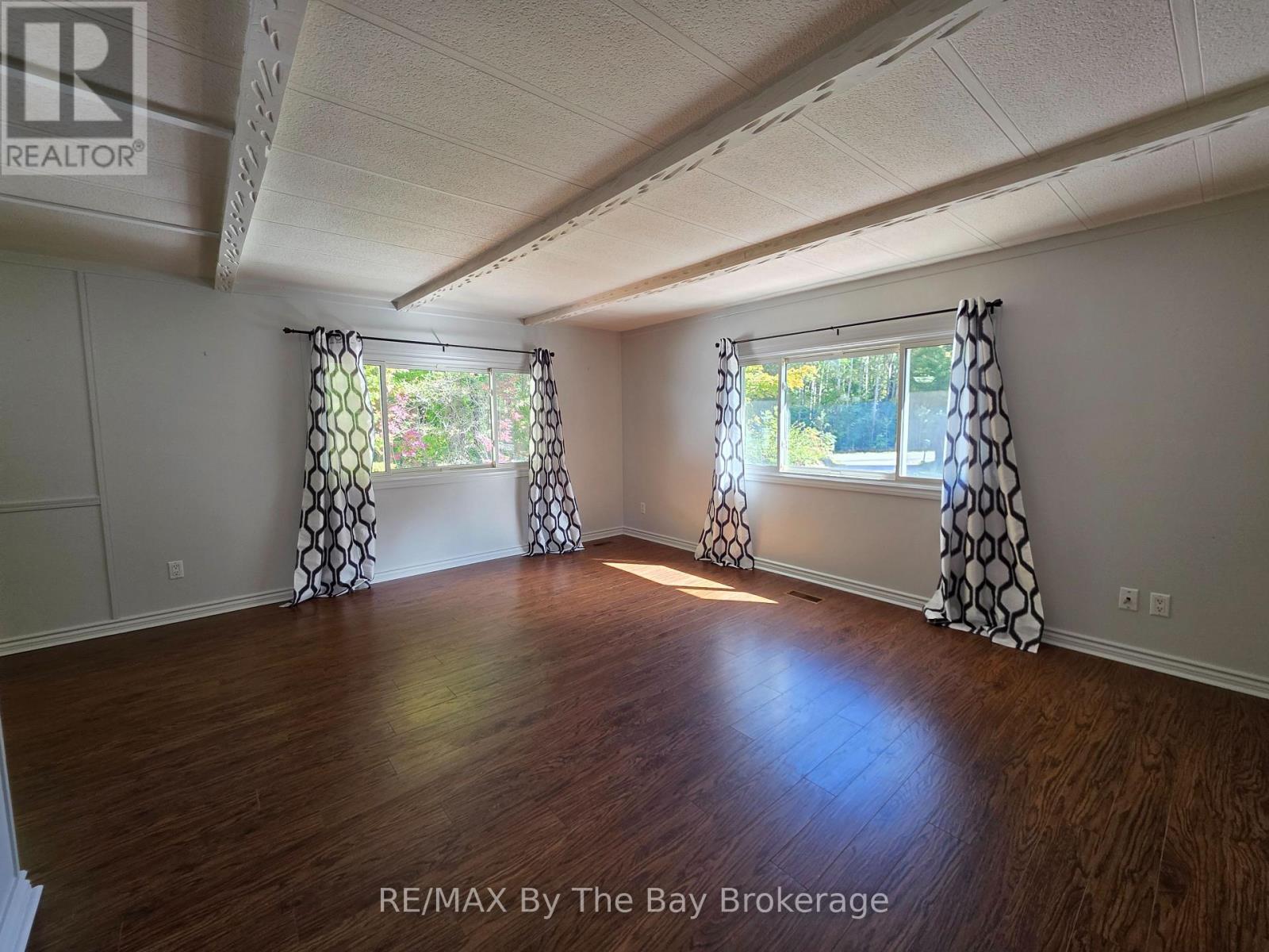 926 Brebeuf Road, Midland, Ontario  L4R 4K4 - Photo 11 - S13843844