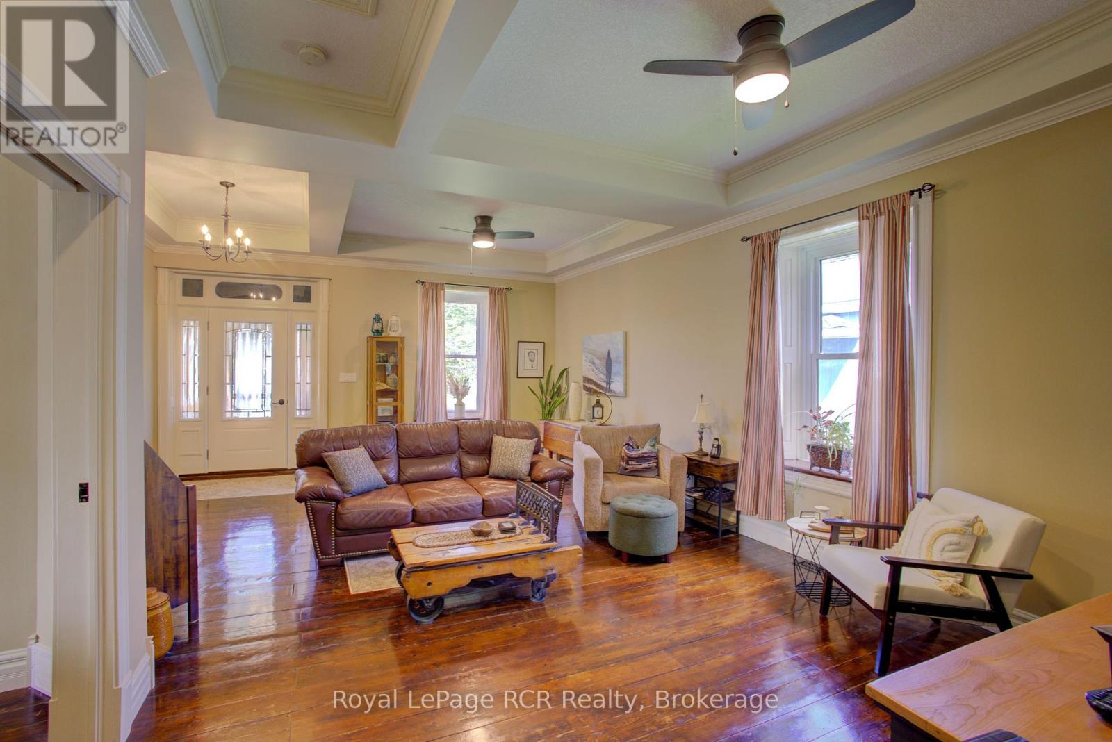 134 Frederick Street E, Wellington North, Ontario N0G 1A0 - Photo 11 - X13843758