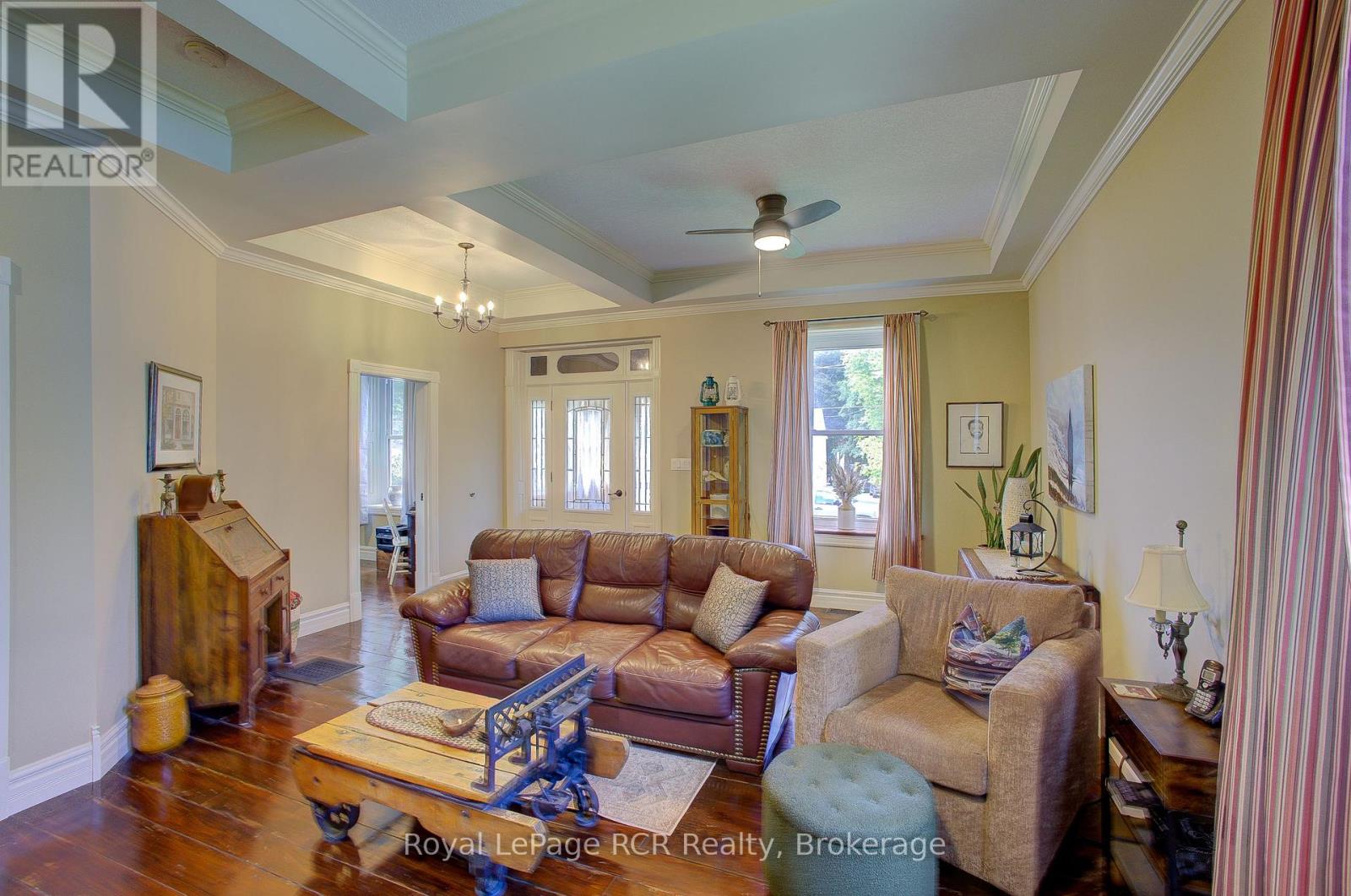 134 Frederick Street E, Wellington North, Ontario N0G 1A0 - Photo 12 - X13843758
