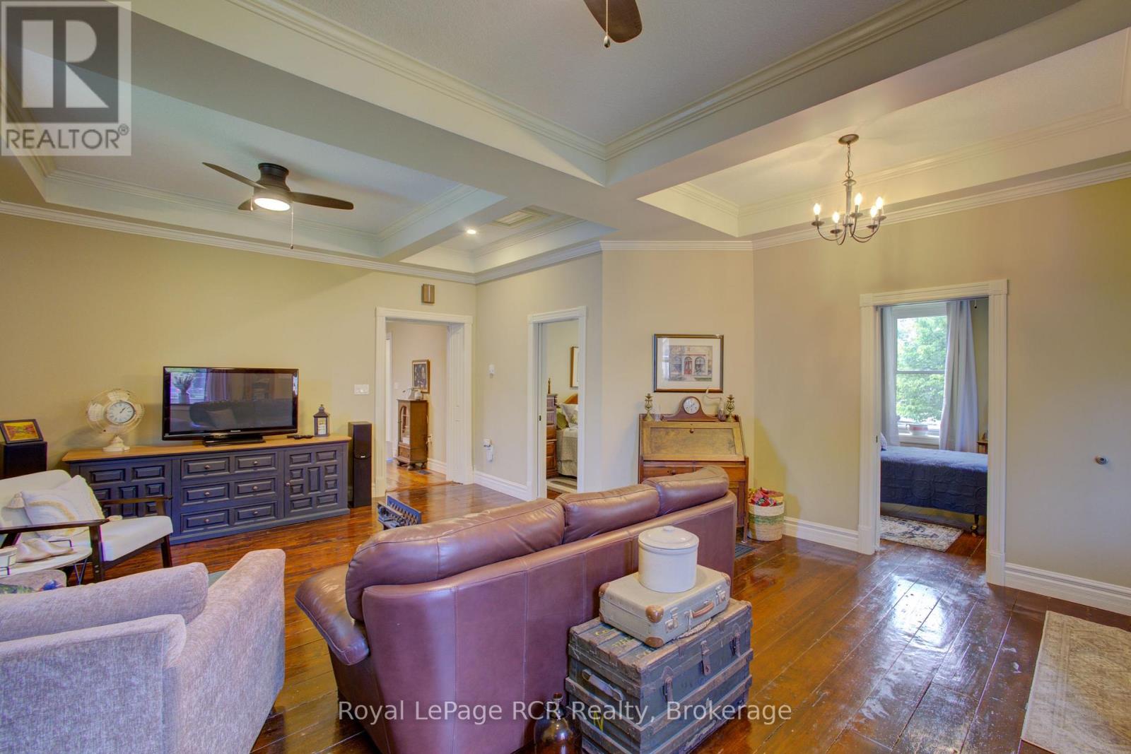134 Frederick Street E, Wellington North, Ontario N0G 1A0 - Photo 14 - X13843758