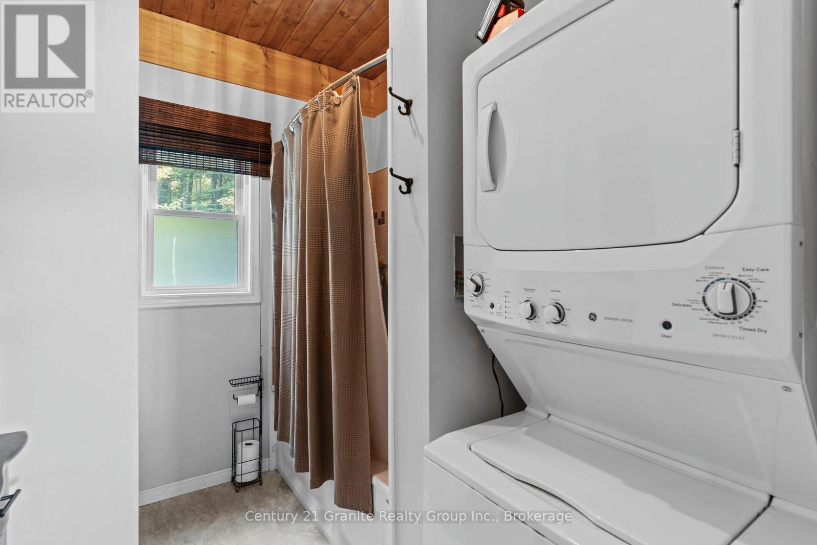 1255 Ross Lake Road, Dysart Et Al, Ontario K0M 1S0 - Photo 14 - X13843904