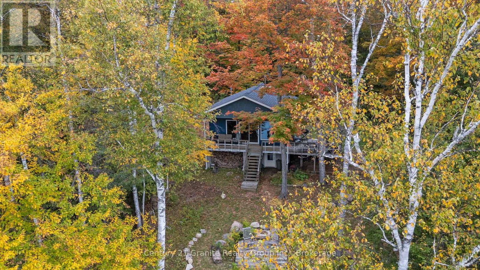 1255 Ross Lake Road, Dysart Et Al, Ontario K0M 1S0 - Photo 2 - X13843904