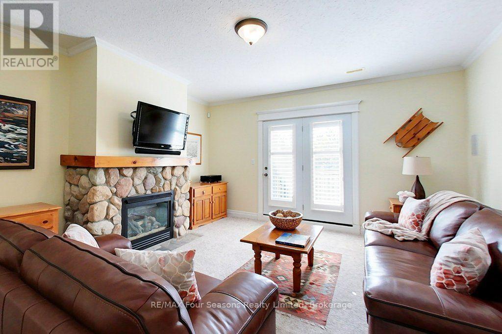 201 - 184 Snowbridge Way, Blue Mountains, Ontario L9Y 0V1 - Photo 11 - X13843960