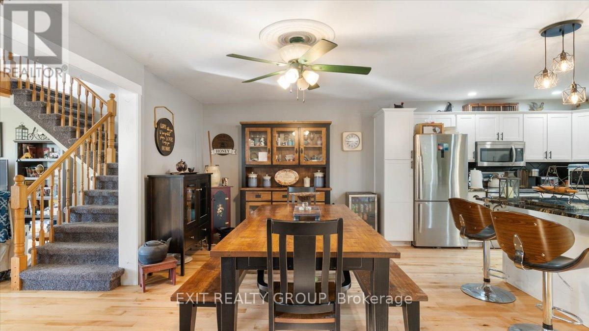44 Hillcrest Drive, Quinte West, Ontario  K8V 0M6 - Photo 13 - X13843954