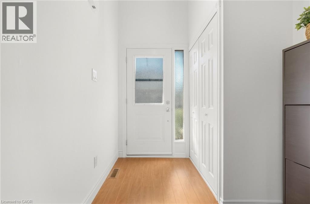 1518 Sixth Line Unit# 27, Oakville, Ontario  L6H 2P2 - Photo 4 - 40867026