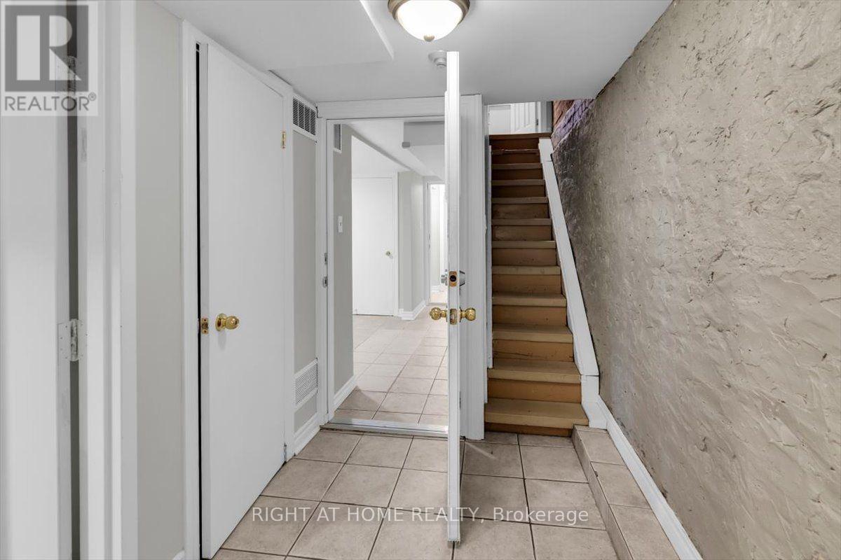 Main & Lower - 182 Mutual Street, Toronto, Ontario  M5B 2B3 - Photo 17 - C13843714