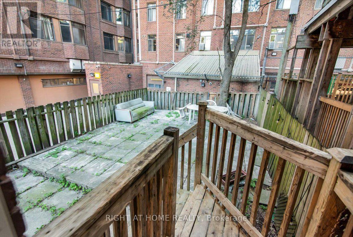 Main & Lower - 182 Mutual Street, Toronto, Ontario  M5B 2B3 - Photo 26 - C13843714