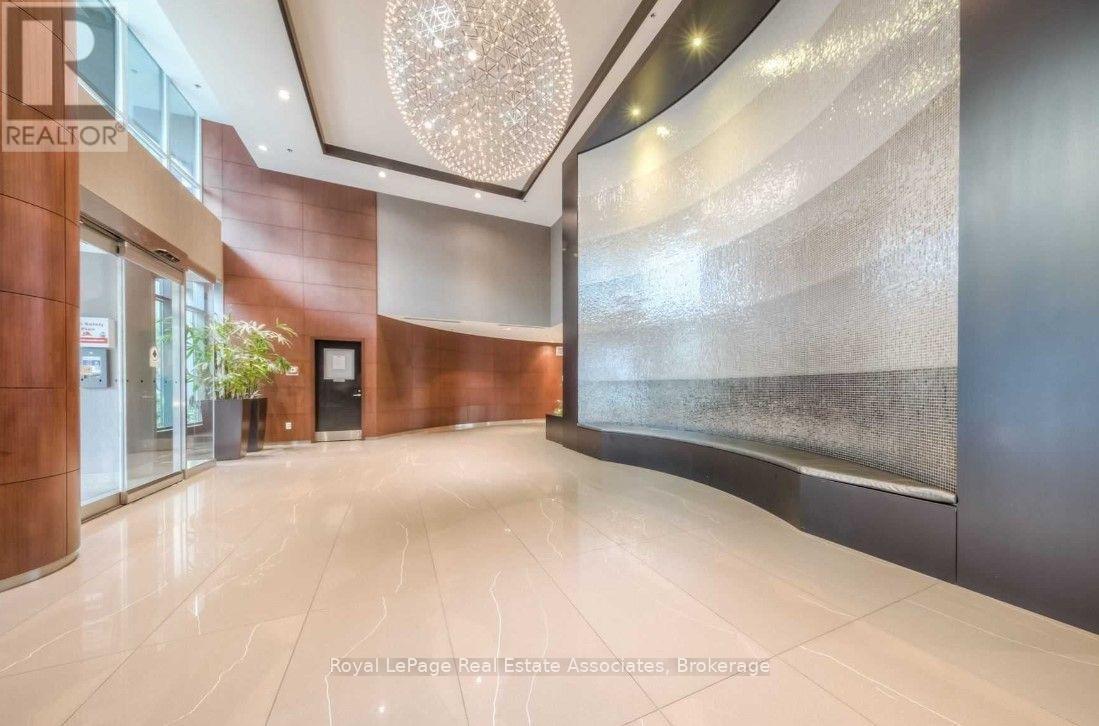 1904 - 231 Fort York Boulevard, Toronto, Ontario  M5V 1B2 - Photo 33 - C13843738