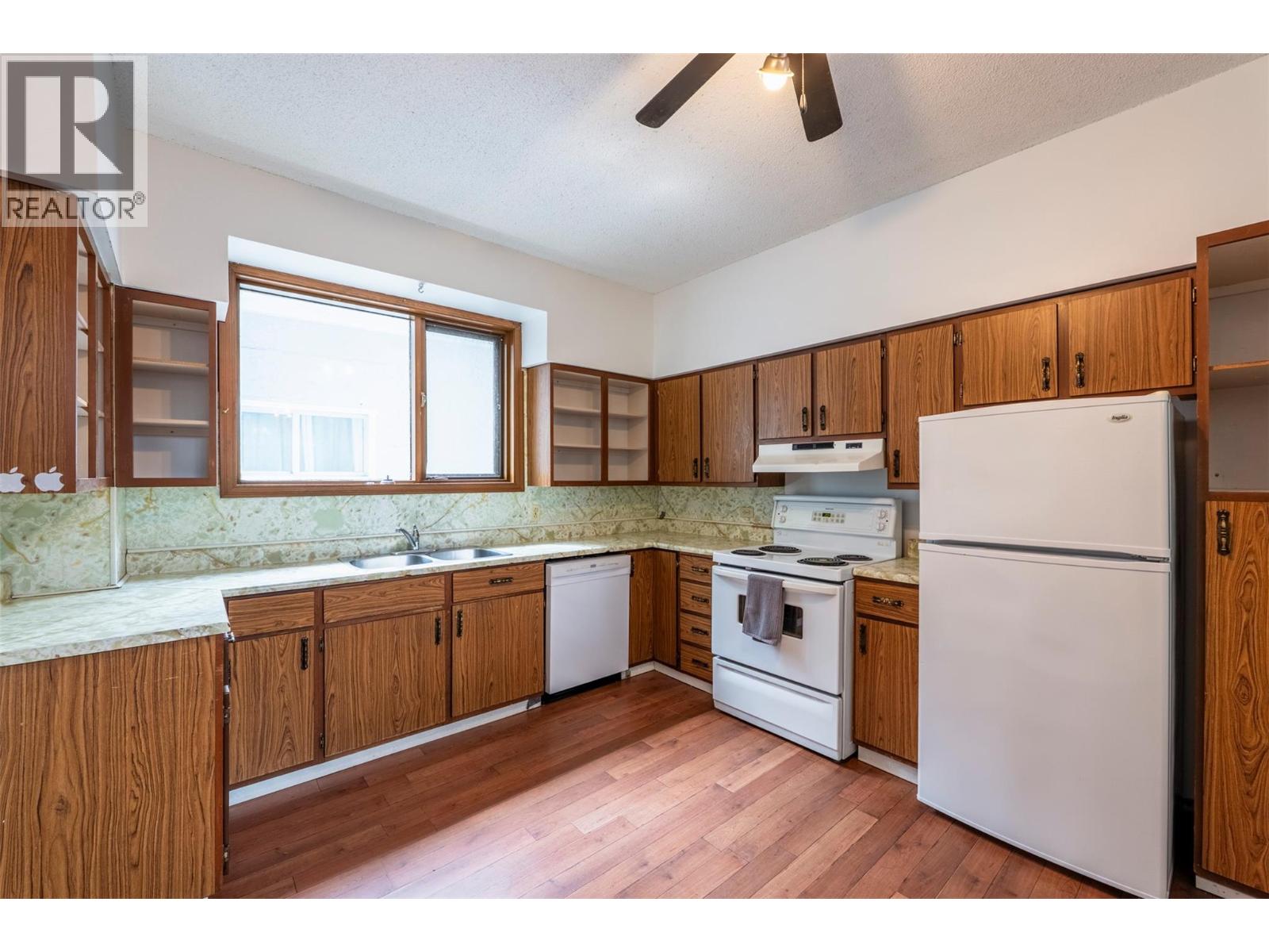 308/310 Carbonate Street, Nelson, British Columbia  V1L 4P2 - Photo 9 - 10401920