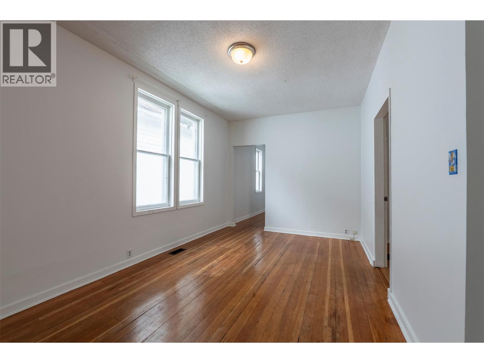 308/310 Carbonate Street, Nelson, British Columbia  V1L 4P2 - Photo 7 - 10401920