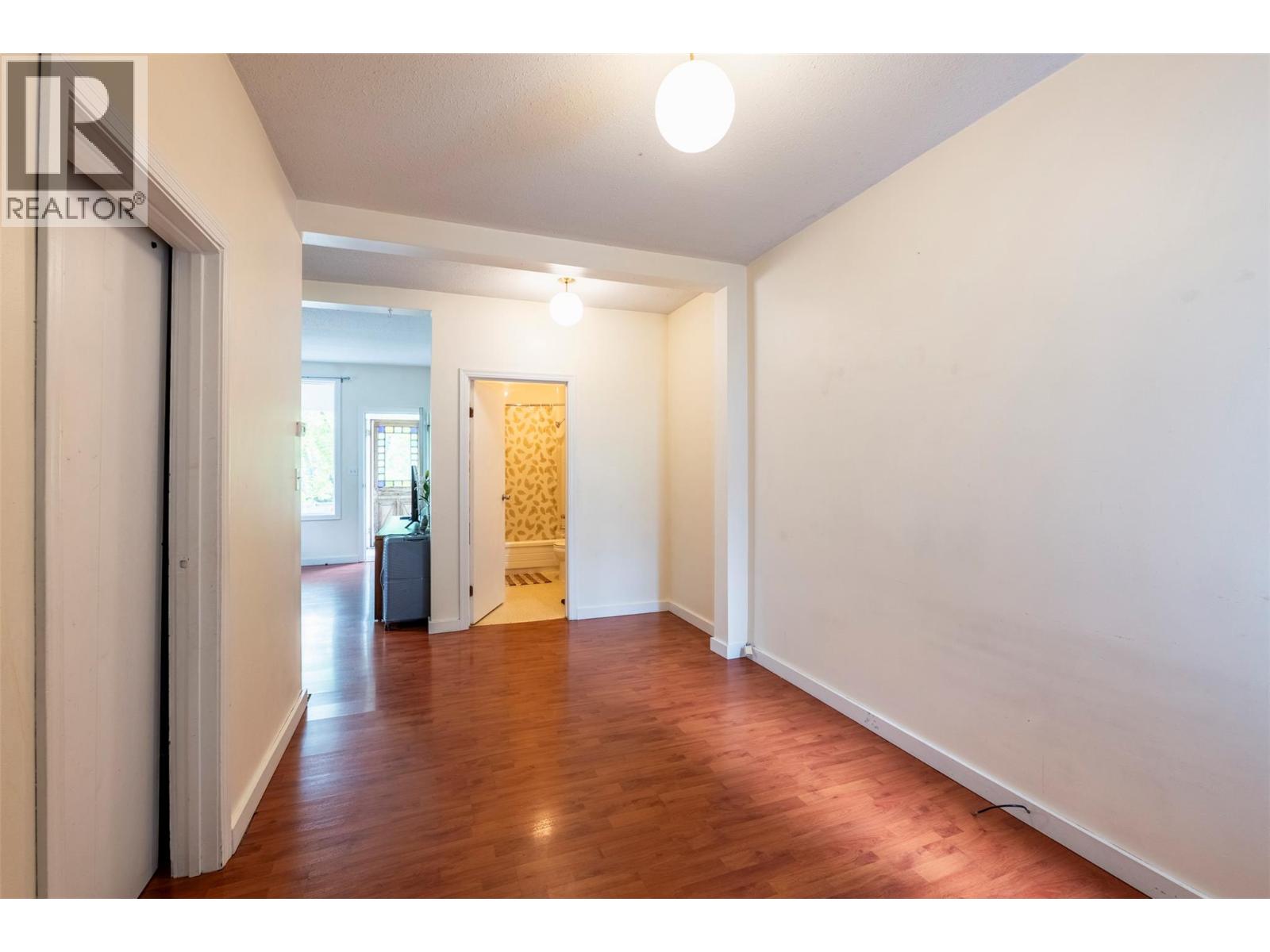 308/310 Carbonate Street, Nelson, British Columbia  V1L 4P2 - Photo 11 - 10401920