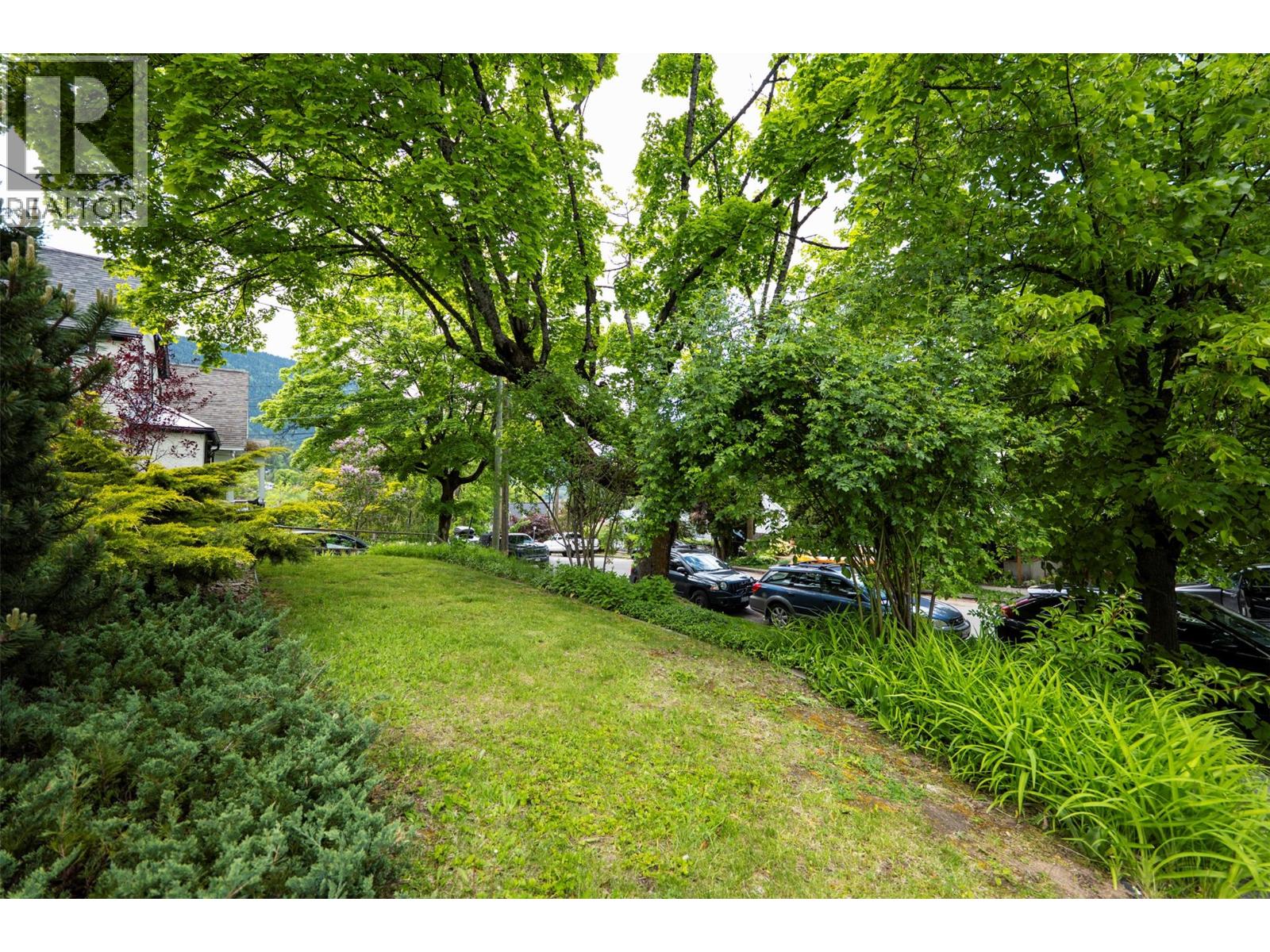308/310 Carbonate Street, Nelson, British Columbia  V1L 4P2 - Photo 46 - 10401920