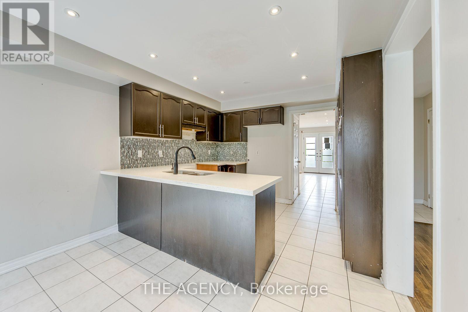 45 Palomino Place, Whitby, Ontario  L1R 2V5 - Photo 12 - E13843860