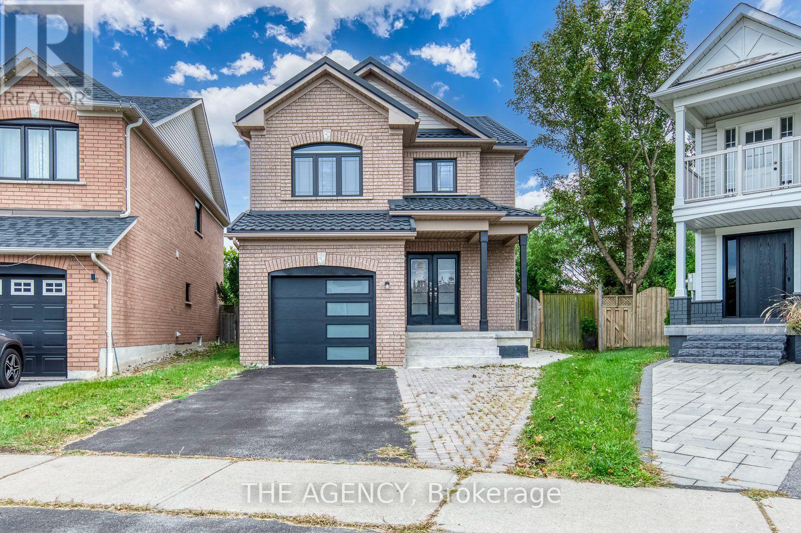 45 Palomino Place, Whitby, Ontario  L1R 2V5 - Photo 2 - E13843860
