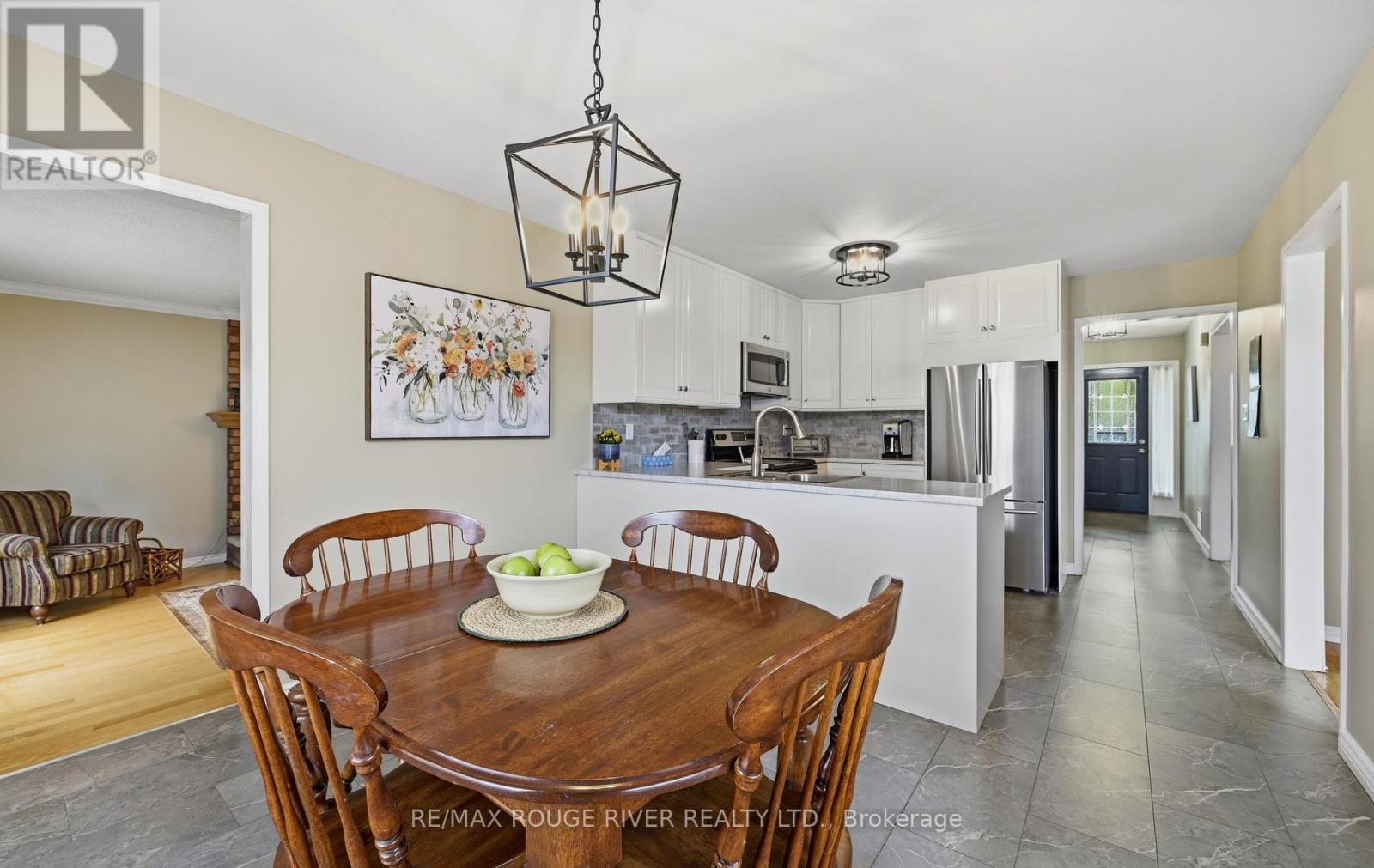 17 Cloverfield Street, Clarington, Ontario  L1E 1K4 - Photo 13 - E13843996