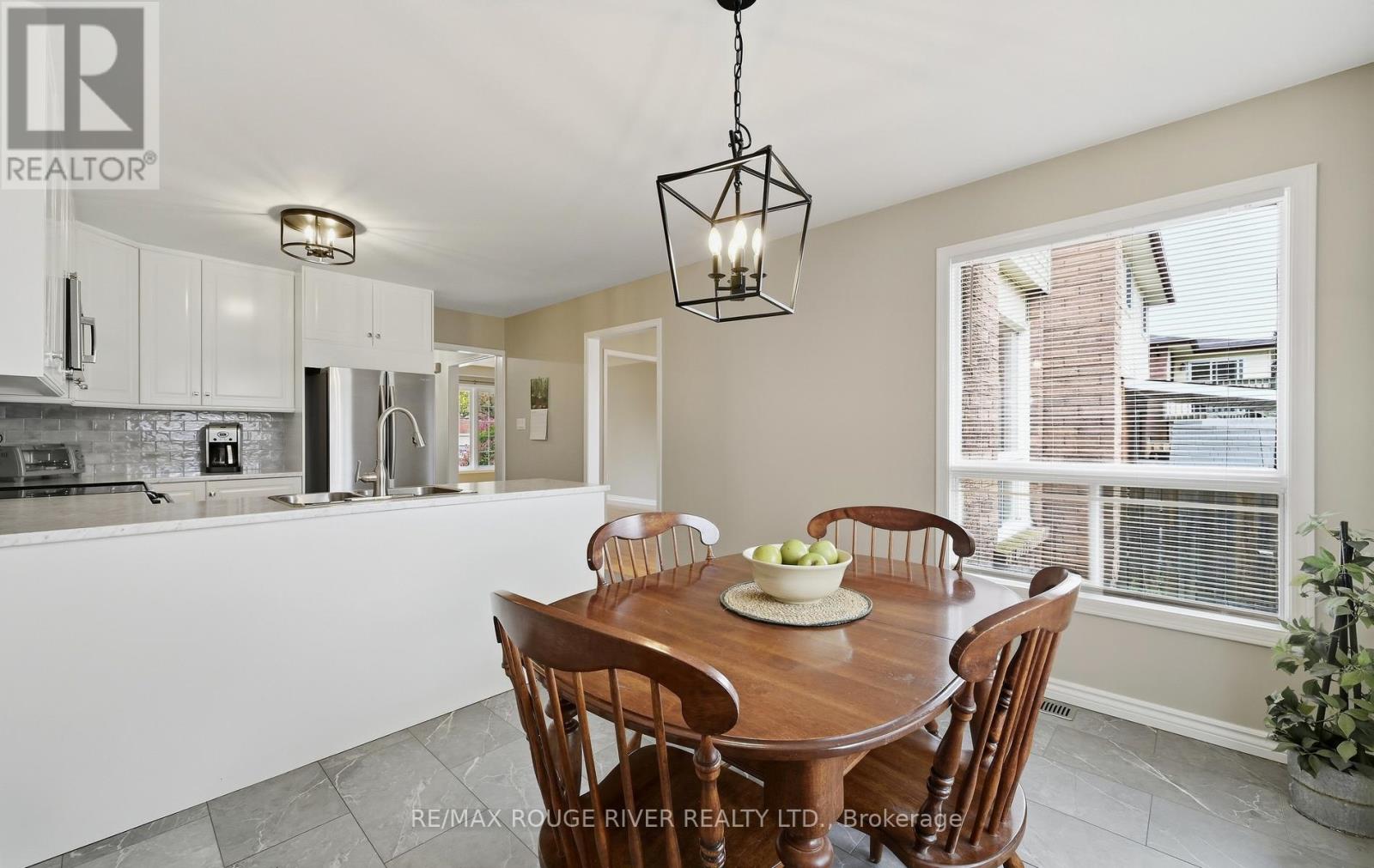 17 Cloverfield Street, Clarington, Ontario  L1E 1K4 - Photo 14 - E13843996