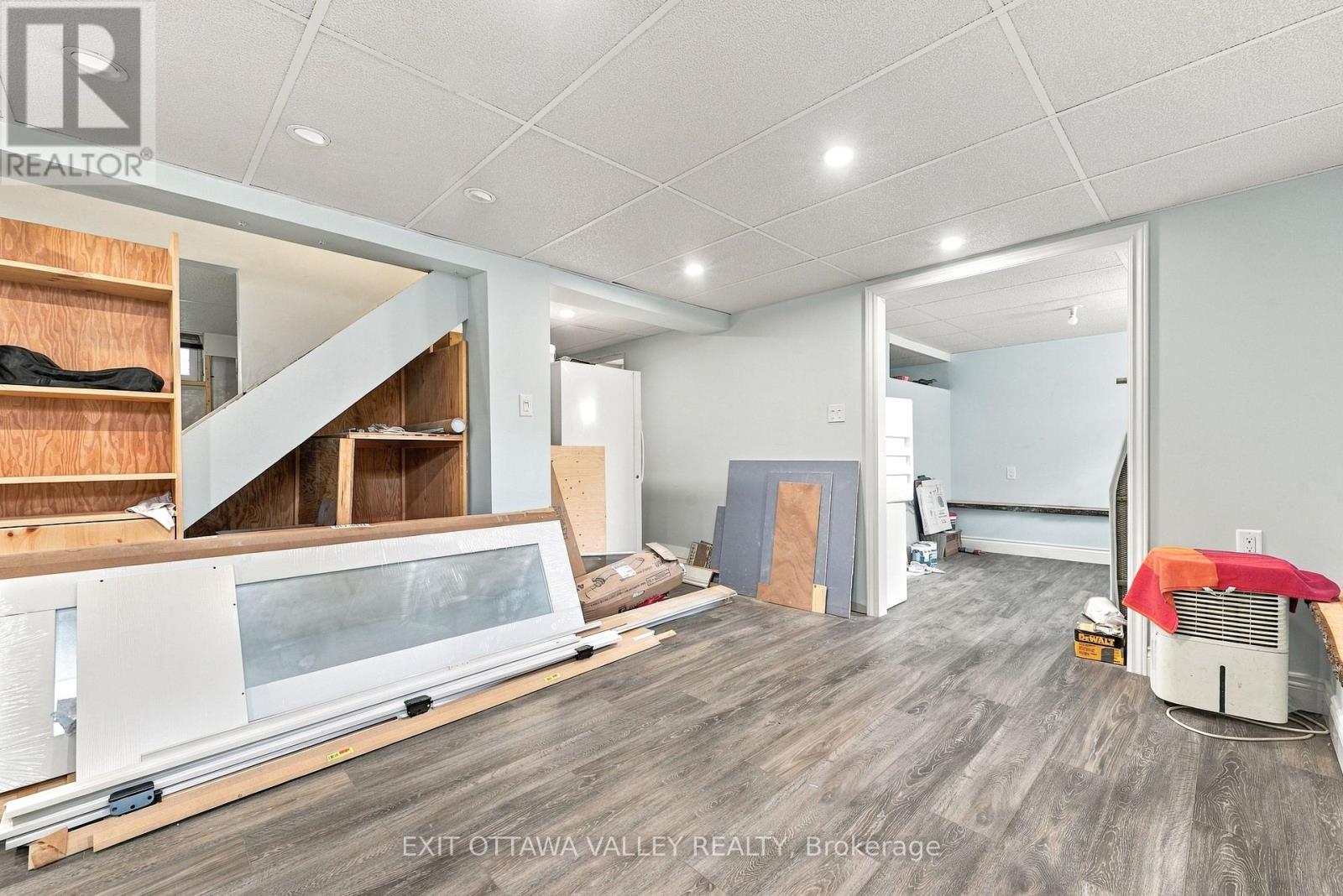 15 Troyes Street, Deep River, Ontario  K0J 1P0 - Photo 29 - X13843778