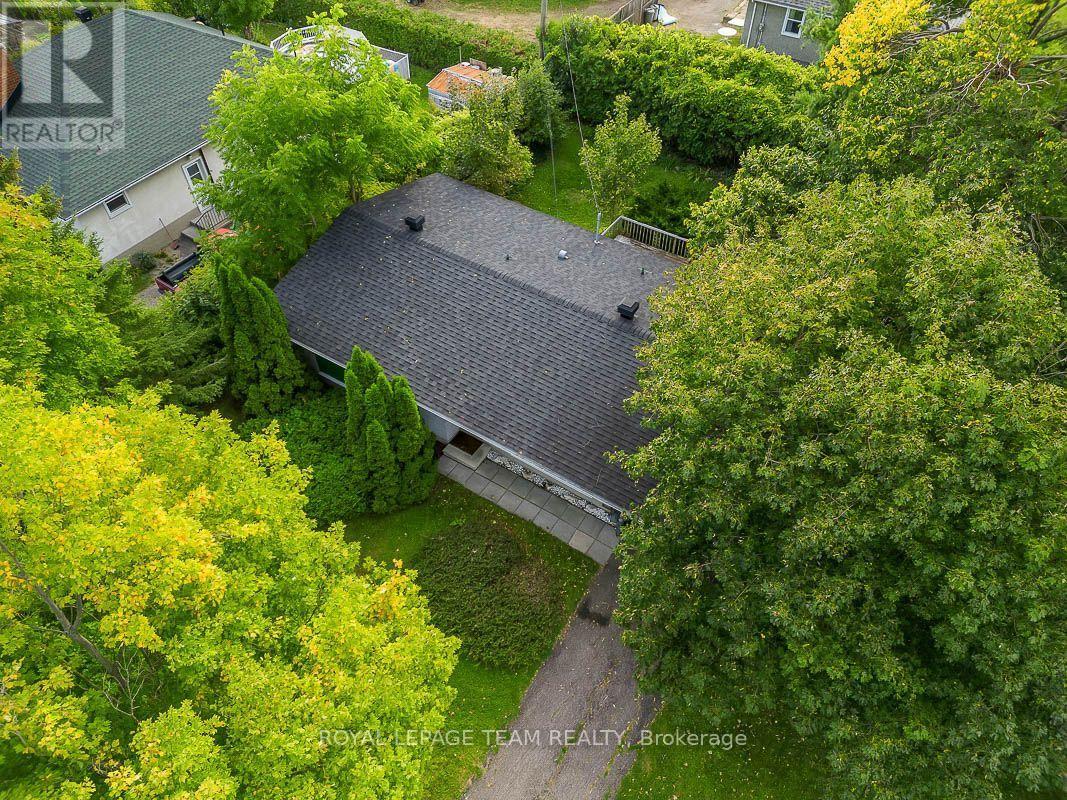 12 Kesler Avenue, Ottawa, Ontario  K2E 5Z1 - Photo 34 - X13843816