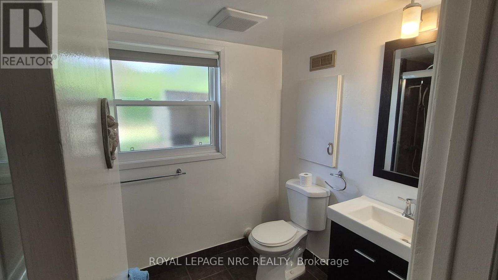 3823 Thirty Road N, Lincoln, Ontario  L3J 1W2 - Photo 19 - X13843908