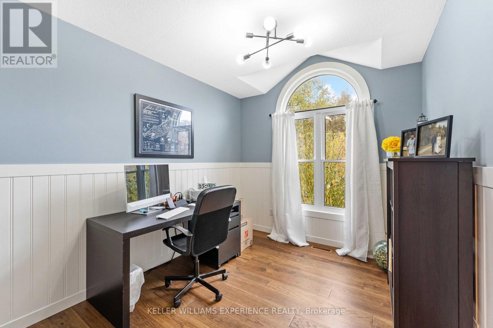 9 Edenbridge Drive, Essa, Ontario  L3W 0K6 - Photo 14 - N13843722