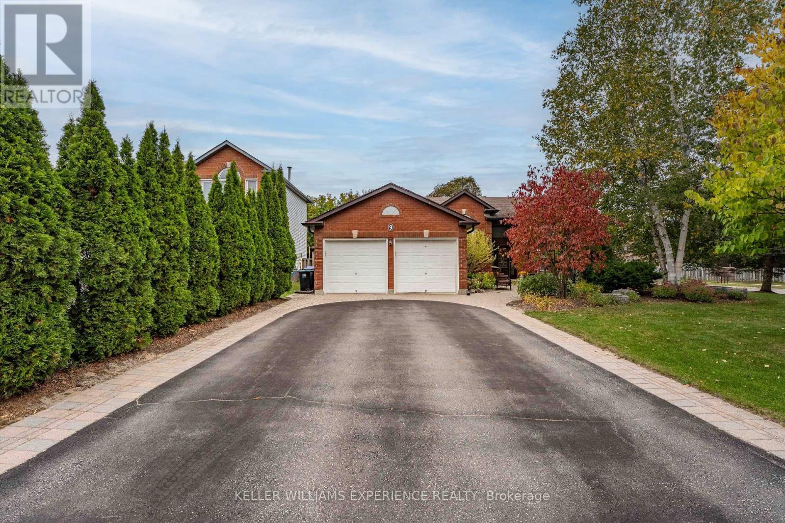 9 Edenbridge Drive, Essa, Ontario  L3W 0K6 - Photo 2 - N13843722