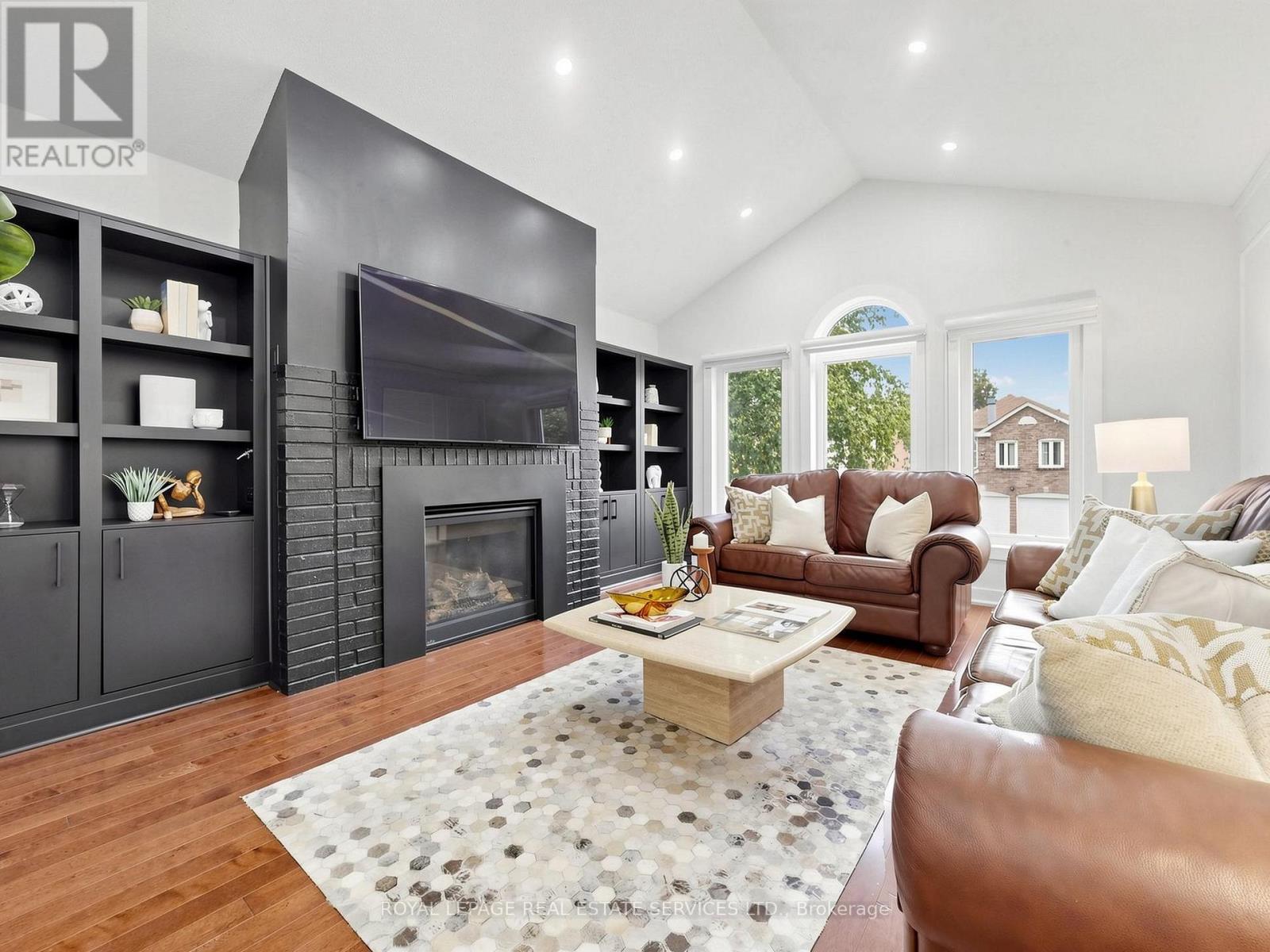 21 Glenmanor Way, Vaughan (Crestwood-Springfarm-Yorkhill), Ontario  L4J 3A3 - Photo 16 - N13843840