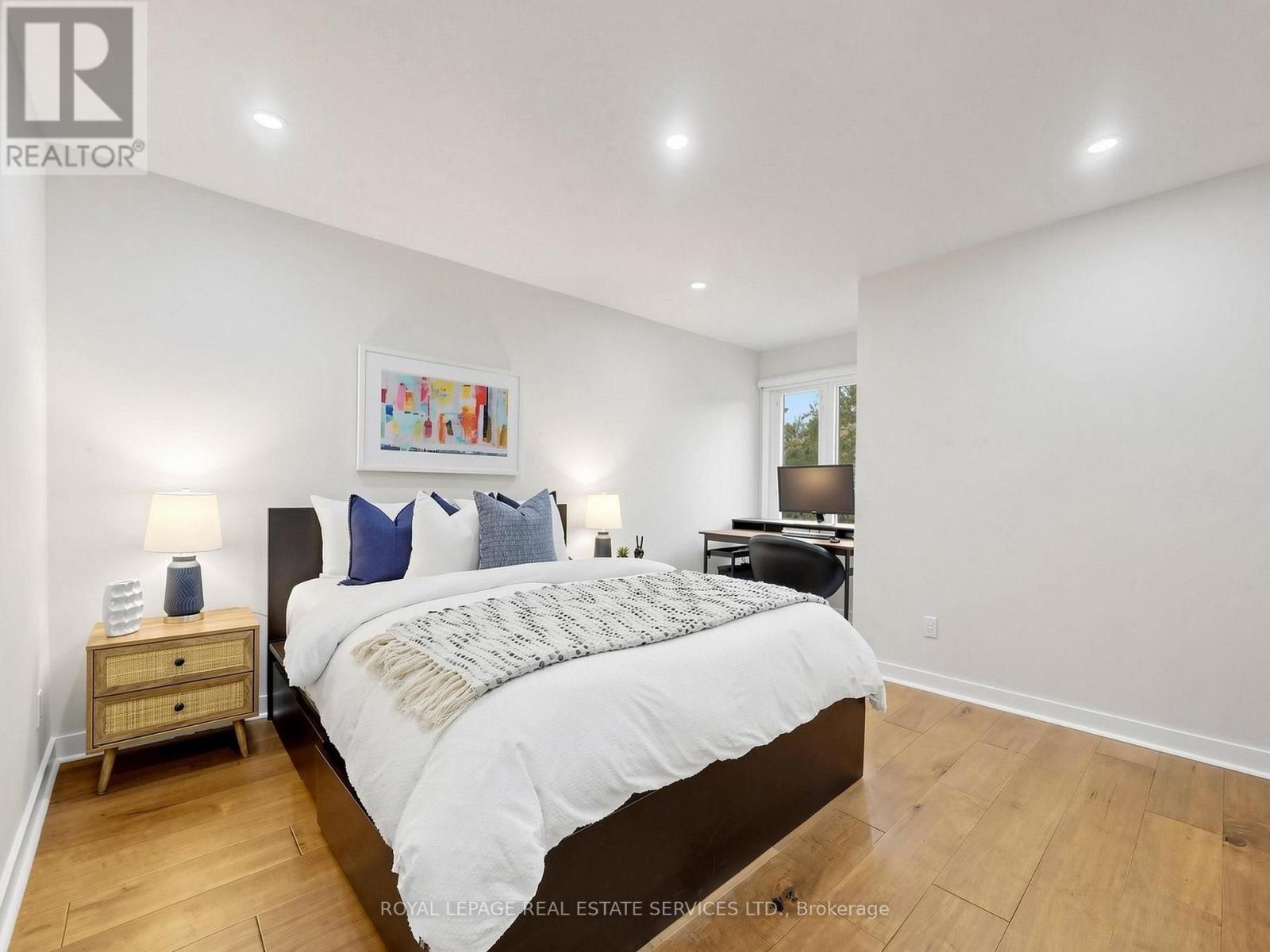 21 Glenmanor Way, Vaughan (Crestwood-Springfarm-Yorkhill), Ontario  L4J 3A3 - Photo 21 - N13843840