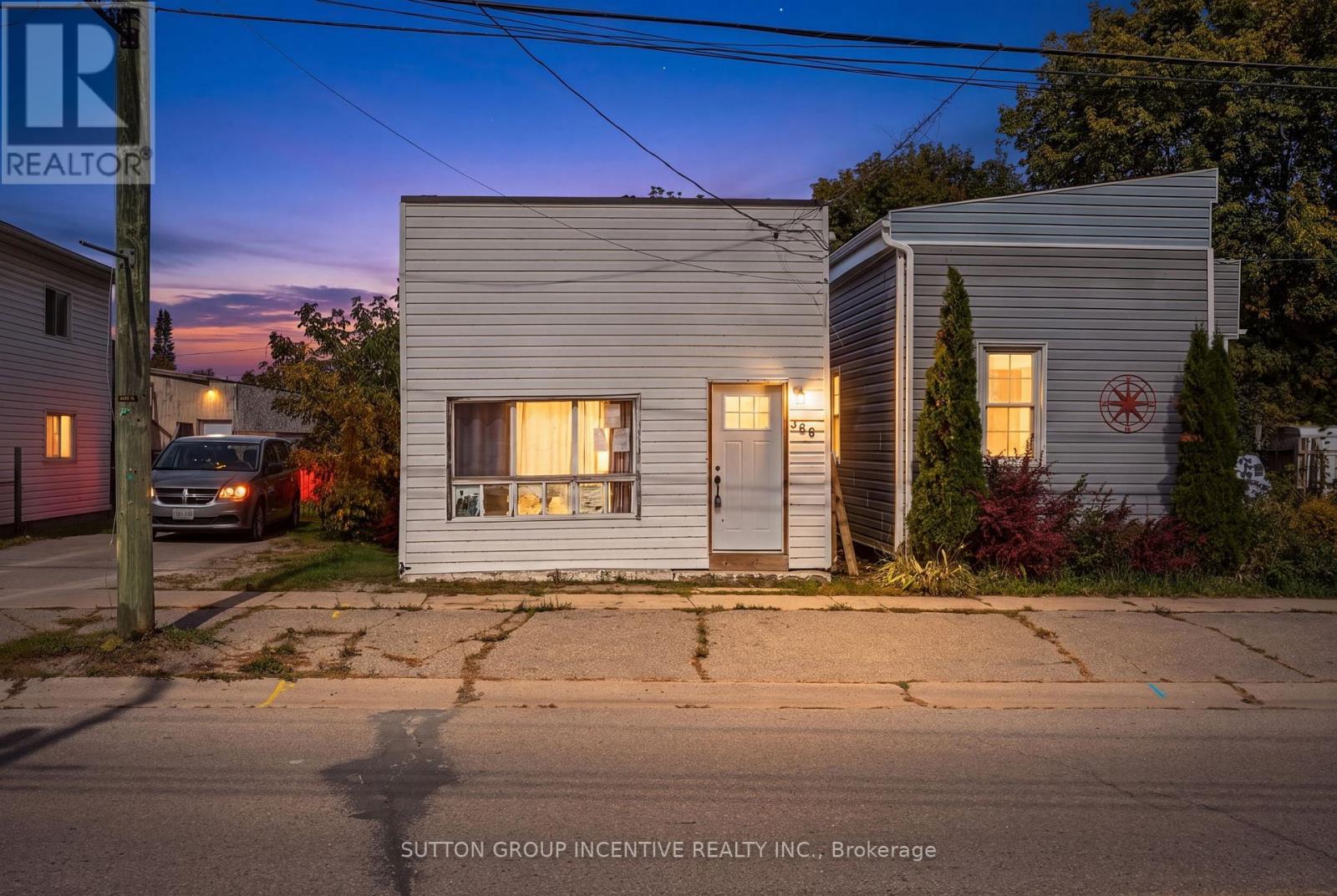 366 TALBOT STREET, Tay, Ontario