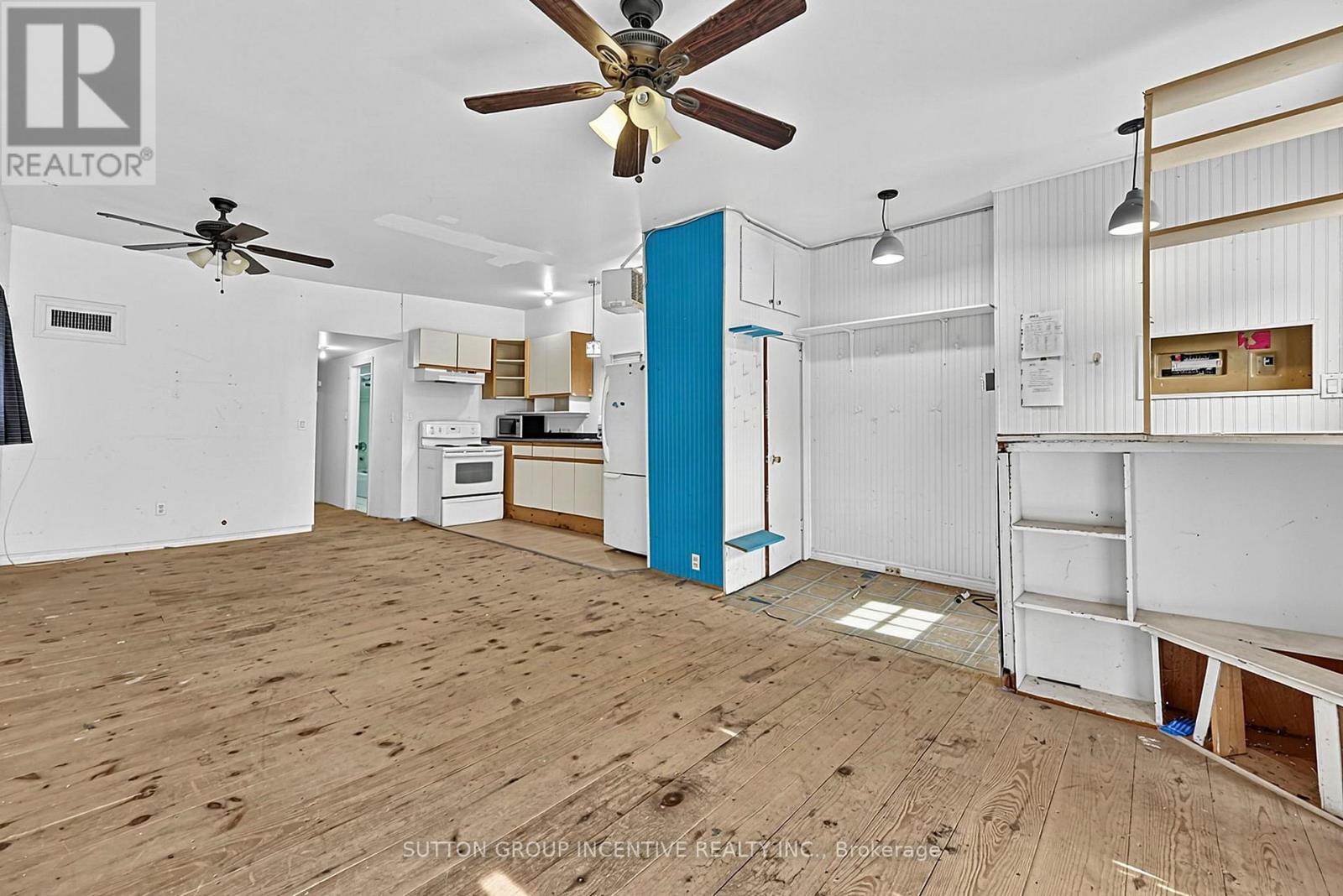 366 Talbot Street, Tay, Ontario  L0K 1R0 - Photo 13 - S13843930