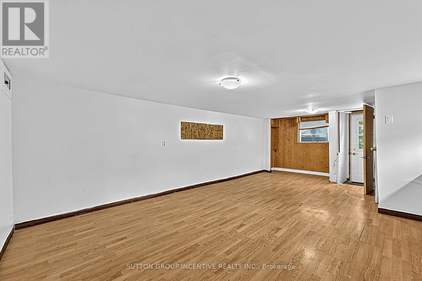366 Talbot Street, Tay, Ontario  L0K 1R0 - Photo 15 - S13843930