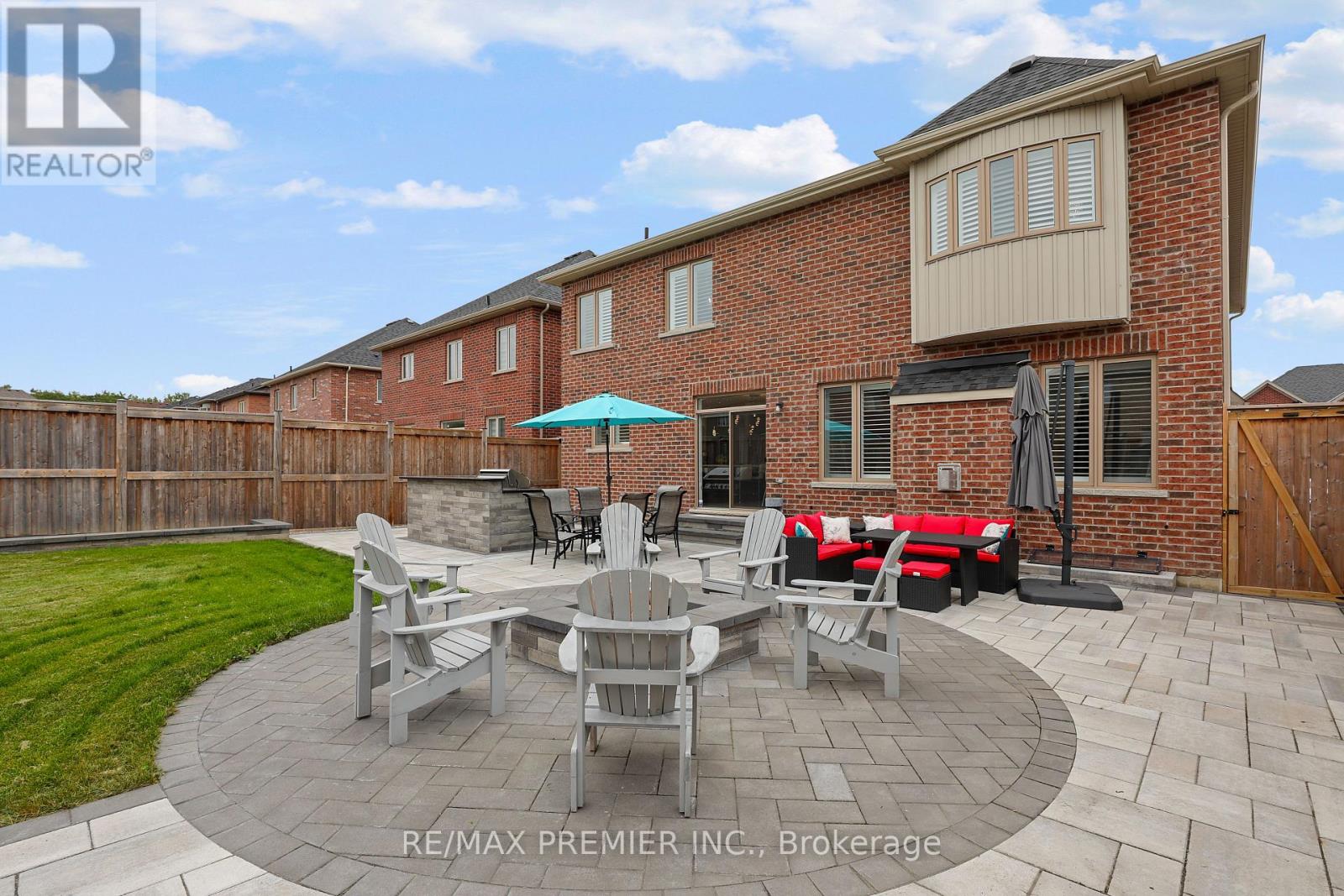 28 Samuel Crescent, Springwater, Ontario  L9X 0S3 - Photo 4 - S13843938
