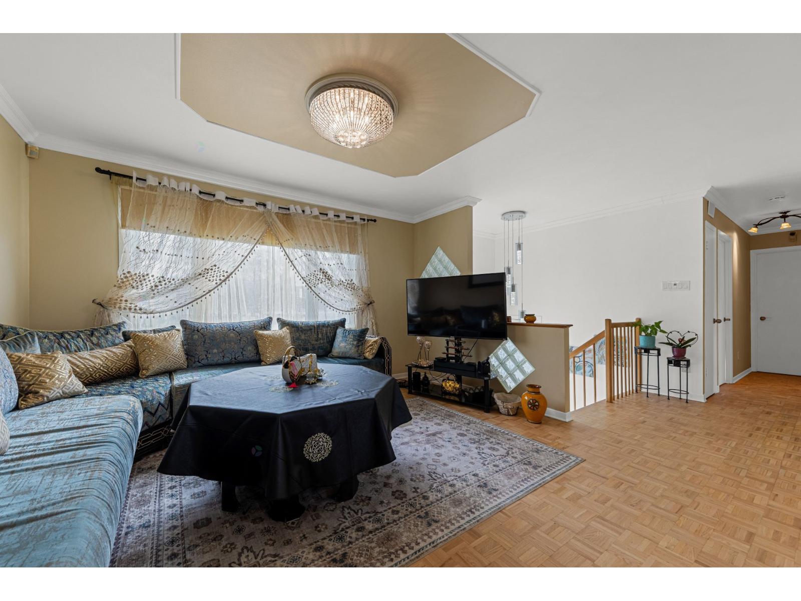 679 Rue Masson Repentigny (Repentigny) Quebec Canada J6A6E2 4