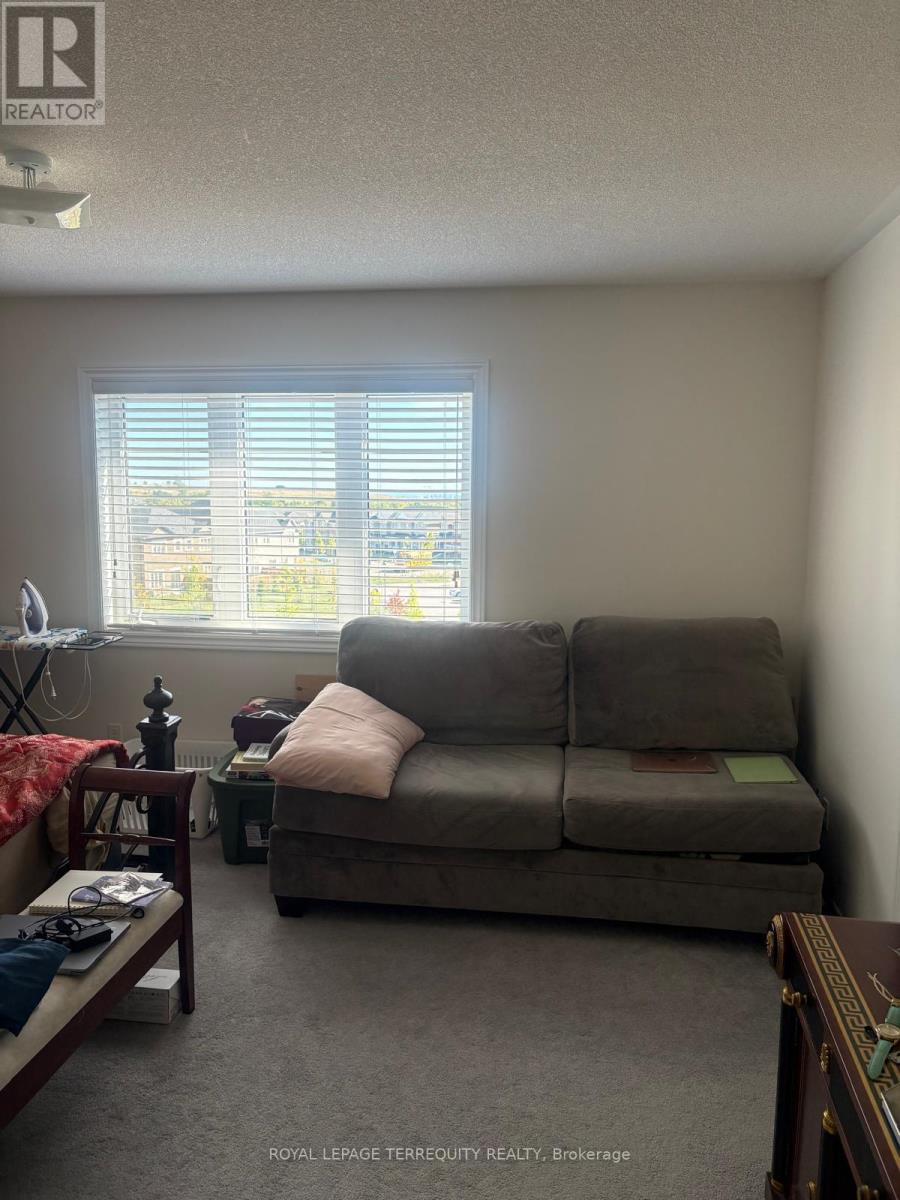 1101 Skyridge Boulevard, Pickering, Ontario  L1X 0G7 - Photo 20 - E13843796