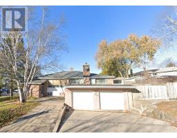 B - 737 BOTANY HILL CRESCENT, Newmarket, Ontario
