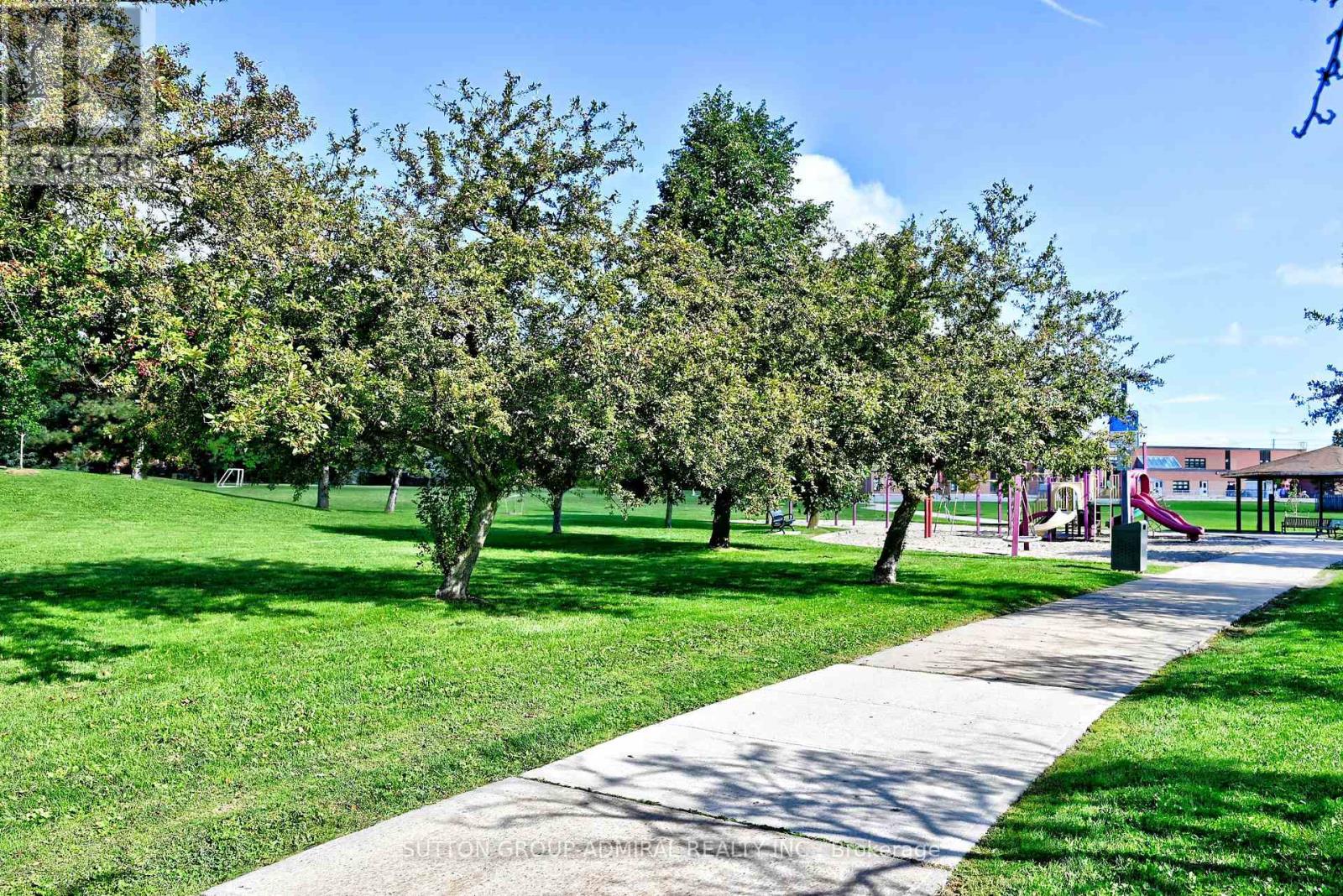 62 Castlehill Road, Vaughan, Ontario  L6A 1N8 - Photo 49 - N13843636