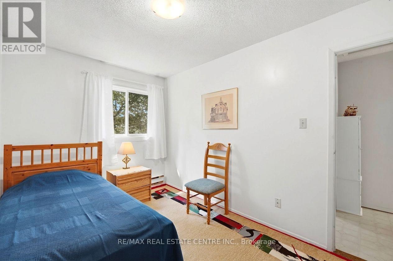 25 Scottsdale Court, Brampton, Ontario  L6W 3R8 - Photo 24 - W13843698