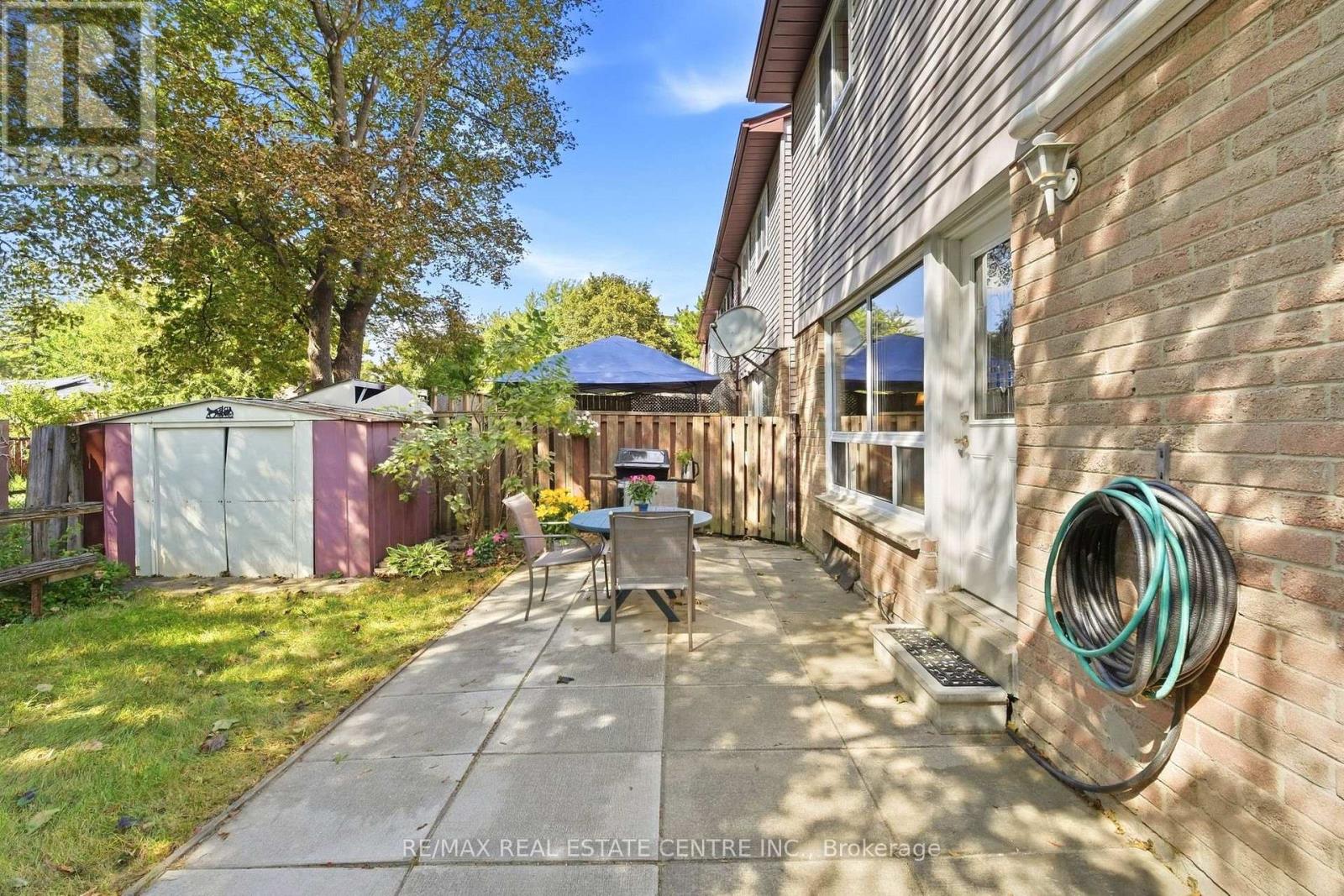 25 Scottsdale Court, Brampton, Ontario  L6W 3R8 - Photo 30 - W13843698