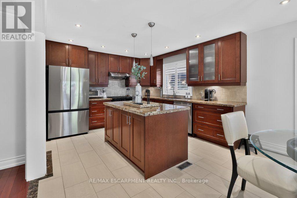 5097 Elderview Court, Mississauga, Ontario  L5M 5A9 - Photo 17 - W13843712