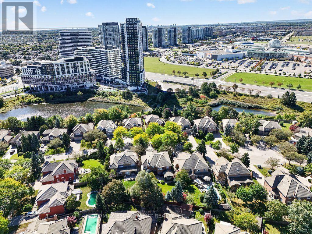 5097 Elderview Court, Mississauga, Ontario  L5M 5A9 - Photo 50 - W13843712