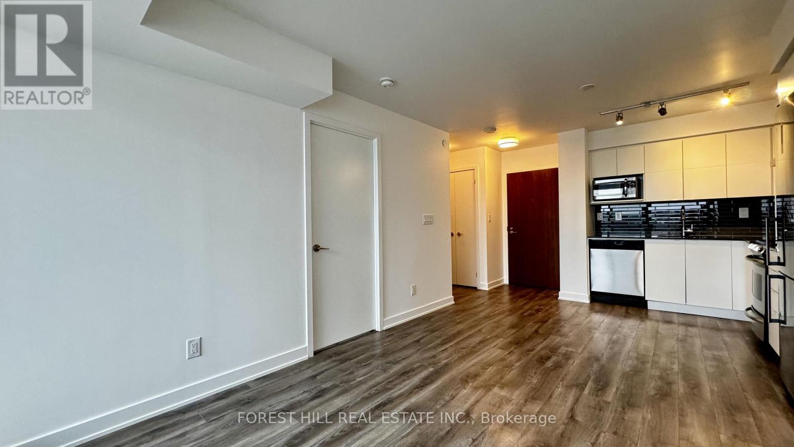 1422 - 160 Flemington Road, Toronto, Ontario  M6A 0A9 - Photo 22 - W13843748