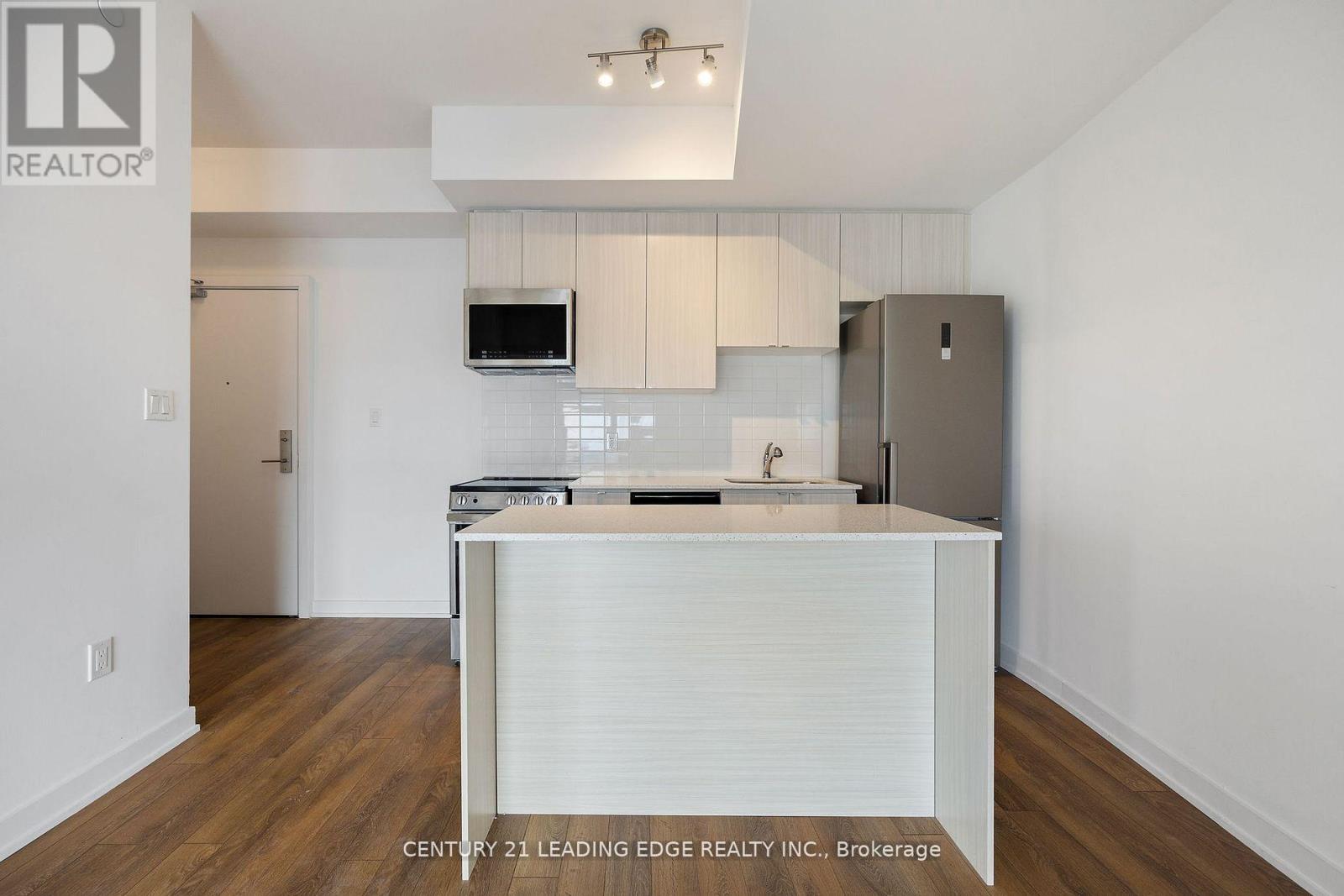 708 - 2433 Dufferin Street, Toronto, Ontario  M6E 0B4 - Photo 16 - W13843824