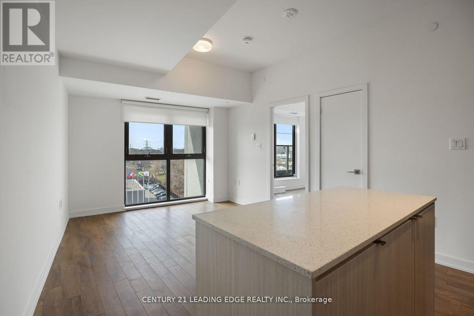708 - 2433 Dufferin Street, Toronto, Ontario  M6E 0B4 - Photo 8 - W13843824